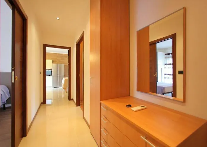 Bed and Breakfast Holidays Artisti Πεσκιέρα ντελ Γκάρντα