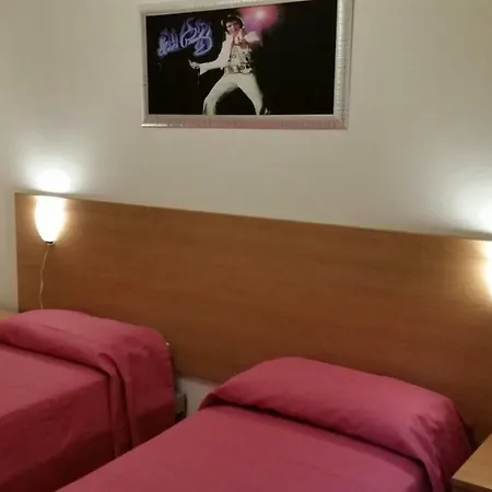 Holidays Artisti Bed & Breakfast Peschiera del Garda